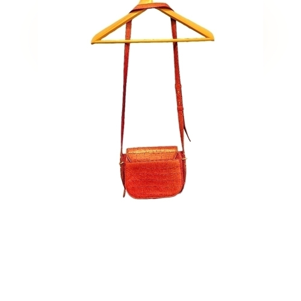 Stuart Weitzman Red crossbody purse. - Picture 3 of 9